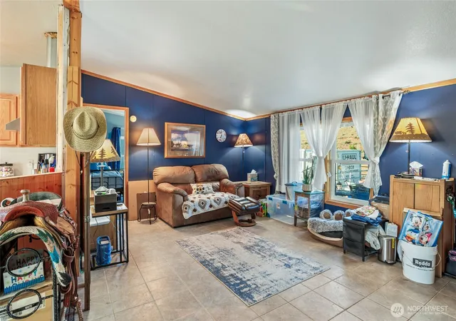 Photo 4 of Manufactured home for sale at 12290 Washington Hwy 10, Ellensburg, WA 98926 | MLS# NWM2521523 | Listing updated on 2026-07-14