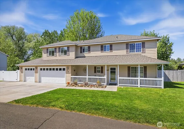 Photo 2 of Single family home for sale at 28 Paintbrush Ct, Walla Walla, WA 99362 | MLS# NWM2521591 | Listing updated on 2026-09-21