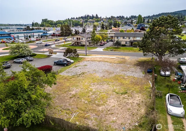 Photo 3 of Land for sale at 810 30th Street, Anacortes, WA 98221 | MLS# NWM2521602 | Listing updated on 2026-09-23