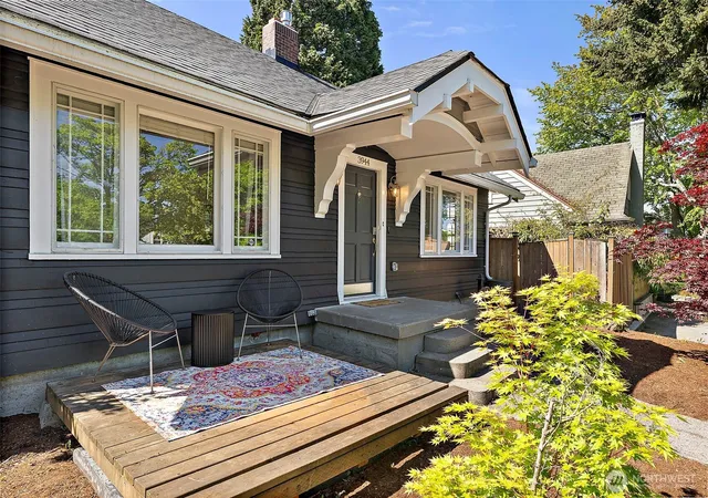 Photo 2 of Single family home for sale at 3944 N 30th Street, Tacoma, WA 98407 | MLS# NWM2521637 | Listing updated on 2026-09-21