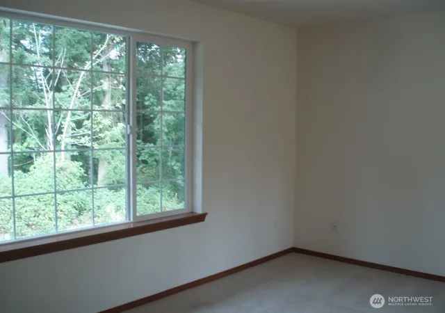 Photo 4 of House for sale at 7223 Vandermark Rd E, Bonney Lake, WA 98391 | MLS# NWM2521644 | Listing updated on 2026-09-21