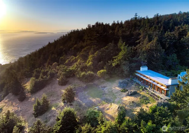 Photo 1 of Single family home for sale at 653 Hannah Rd, Friday Harbor, WA 98250 | MLS# NWM2521655 | Listing updated on 2026-09-21
