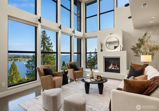 Photo 3 of Mansion for sale at 8902 Ne 117th Place, Kirkland, WA 98034 | MLS# NWM2521666 | Listing updated on 2026-09-21