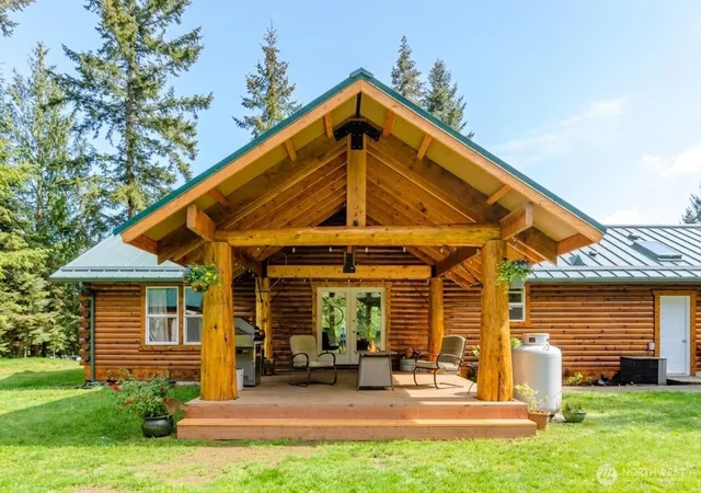 Photo 4 of Single family home for sale at 134 Bishop Rd, Port Angeles, WA 98363 | MLS# NWM2521802 | Listing updated on 2026-09-21