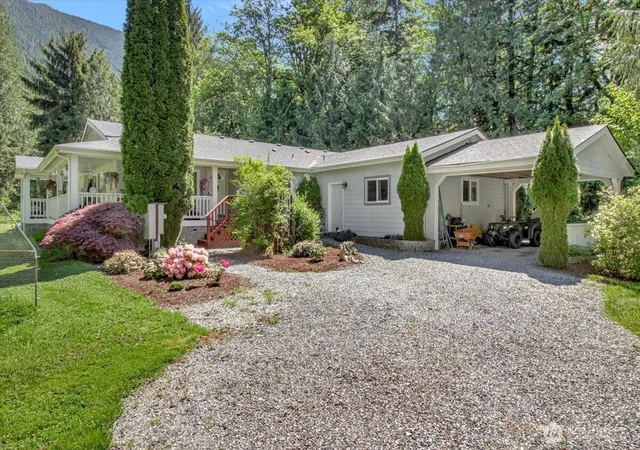 Photo 1 of Manufactured home for sale at 21103 252nd Street Ne, Arlington, WA 98223 | MLS# NWM2521827 | Listing updated on 2026-09-29