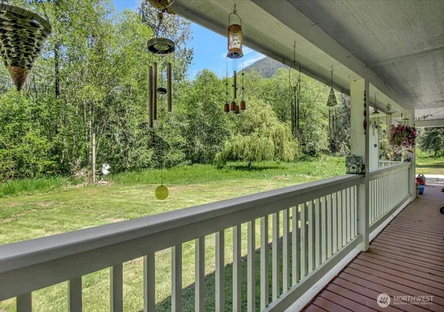 Photo 3 of Manufactured home for sale at 21103 252nd Street Ne, Arlington, WA 98223 | MLS# NWM2521827 | Listing updated on 2026-09-29