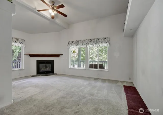 Photo 4 of Manufactured home for sale at 21103 252nd Street NE, Arlington, WA 98223 | MLS# NWM2521827 | Listing updated on 2026-09-29