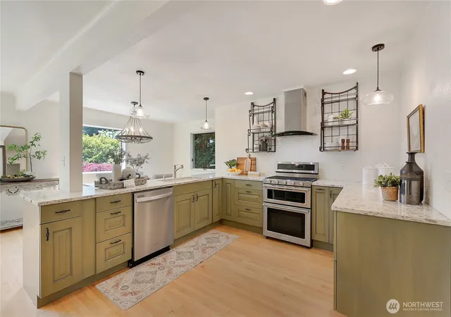 Photo 4 of Single family home for sale at 1635 Madison, Port Townsend, WA 98368 | MLS# NWM2521840 | Listing updated on 2026-09-30