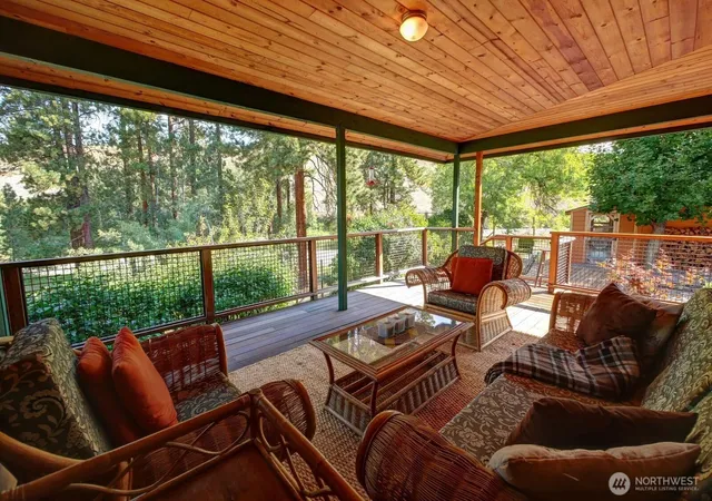 Photo 3 of Single family home for sale at 19 Mariposa Ln, Winthrop, WA 98862 | MLS# NWM2521855 | Listing updated on 2026-09-21