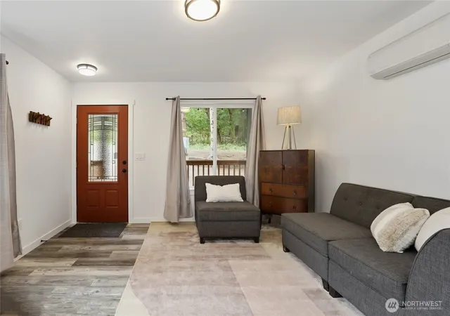 Photo 4 of Single family home for sale at 210 E Panorama Dr, Shelton, WA 98584 | MLS# NWM2521867 | Listing updated on 2026-09-21
