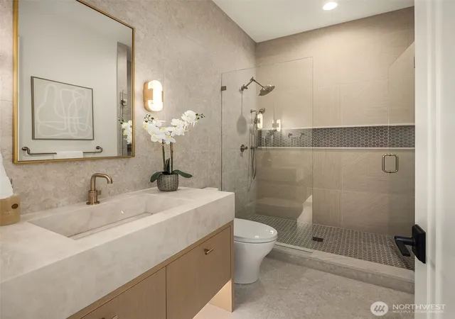 Photo 3 of Single family home for sale at 11315 113th Place Ne, Kirkland, WA 98033 | MLS# NWM2521883 | Listing updated on 2026-09-30