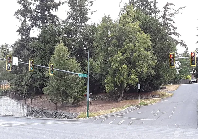 Photo 1 of Land for sale at 4629 Evergreen Way, Everett, WA 98203 | MLS# NWM2521971 | Listing updated on 2026-09-21