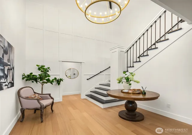 Photo 3 of Single family home for sale at 1014 4th Avenue N, Seattle, WA 98109 | MLS# NWM2521998 | Listing updated on 2026-10-01