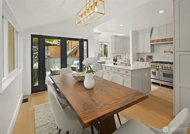 Photo 3 of Single family home for sale at 1014 4th Avenue N, Seattle, WA 98109 | MLS# NWM2521998 | Listing updated on 2026-10-01