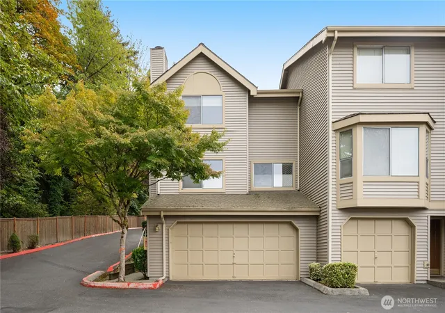 Photo 2 of Townhouse for sale at 4139 178th Lane Se #1, Bellevue, WA 98008 | MLS# NWM2522002 | Listing updated on 2026-10-02