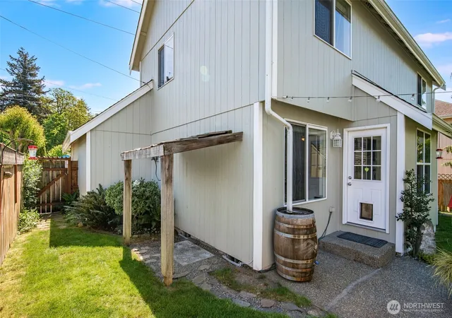Photo 3 of Single family home for sale at 203 3rd Street Ne, Yelm, WA 98597 | MLS# NWM2522088 | Listing updated on 2026-10-02