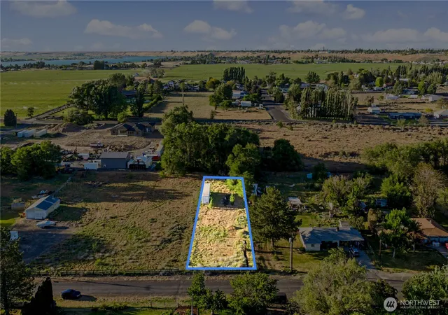 Photo 3 of Land for sale at 7566 Rainier Rd Ne, Moses Lake, WA 98837 | MLS# NWM2522105 | Listing updated on 2026-09-21