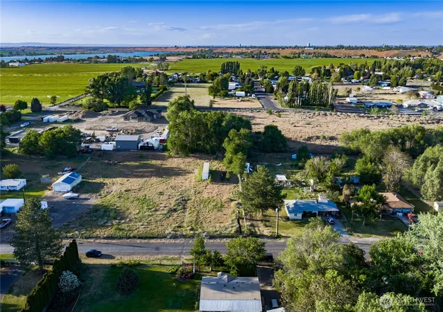 Photo 3 of Land for sale at 7566 Rainier Rd NE, Moses Lake, WA 98837 | MLS# NWM2522105 | Listing updated on 2026-09-21