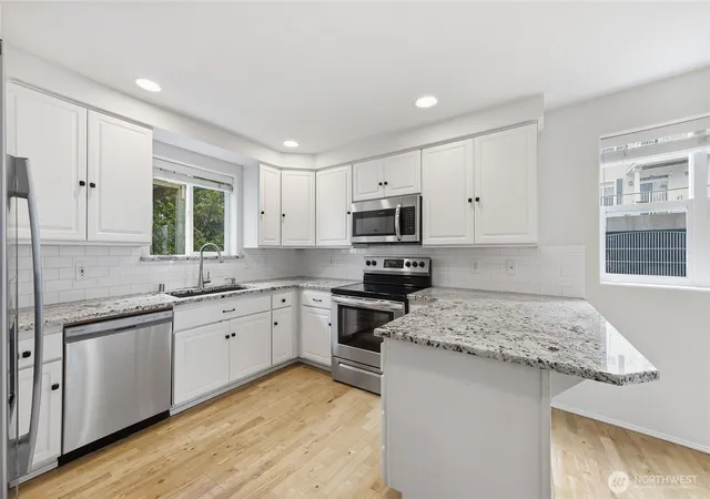 Photo 3 of Sale Pending at 3980 129th Place Se #B203, Bellevue, WA 98006 | MLS# NWM2522114 | Listing updated on 2026-09-26