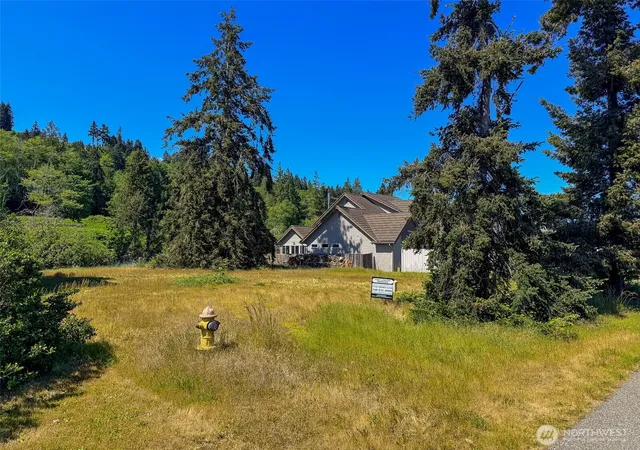 Photo 2 of Land for sale at 271 N Beach Dr, Port Ludlow, WA 98365 | MLS# NWM2522155 | Listing updated on 2026-09-21