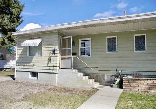 Photo 2 of Multi family home for sale at 505 E Astor Ave, Colville, WA 99114 | MLS# NWM2522234 | Listing updated on 2026-09-21