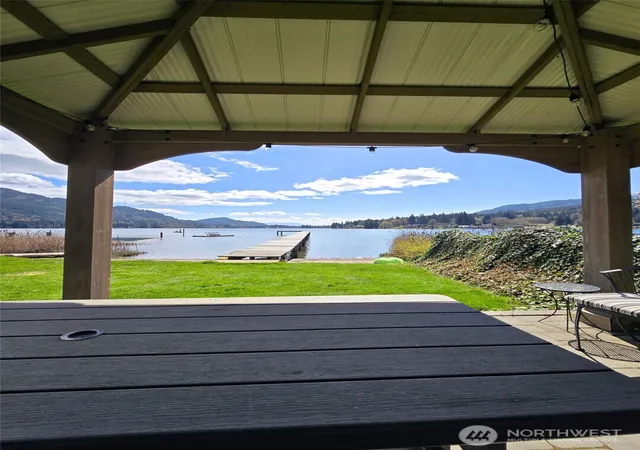 Photo 3 of Manufactured home for sale at 921 Autumn Ln #221, Bellingham, WA 98229 | MLS# NWM2522248 | Listing updated on 2026-09-21