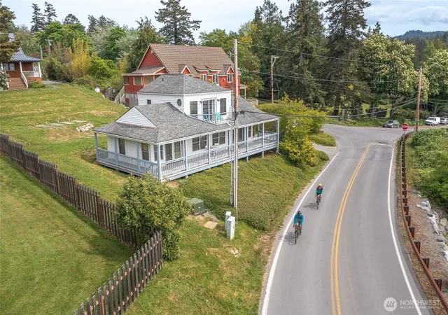 Photo 3 of Single family home for sale at 942 Deer Harbor Rd, Eastsound, WA 98245 | MLS# NWM2522283 | Listing updated on 2026-09-21