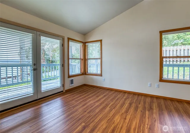 Photo 4 of Single family home for sale at 942 Deer Harbor Rd, Eastsound, WA 98245 | MLS# NWM2522283 | Listing updated on 2026-09-21