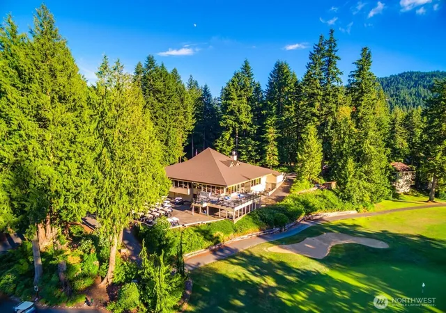 Photo 40 of Sale Pending at 1953 Lake Whatcom Blvd #4B, Bellingham, WA 98229 | MLS# NWM2522293 | Listing updated on 2026-10-10