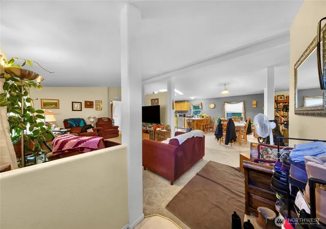 Photo 3 of Manufactured home for sale at 7928 Portal Way, Custer, WA 98240 | MLS# NWM2522299 | Listing updated on 2026-09-21