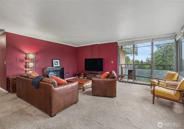 Photo 3 of Condo for sale at 1910 Evergreen Park Dr Sw #504, Olympia, WA 98502 | MLS# NWM2522313 | Listing updated on 2026-09-21