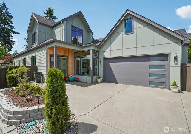 Photo 1 of Sale Pending at 10706 Se 13th Circle, Vancouver, WA 98664 | MLS# NWM2522350 | Listing updated on 2026-09-23