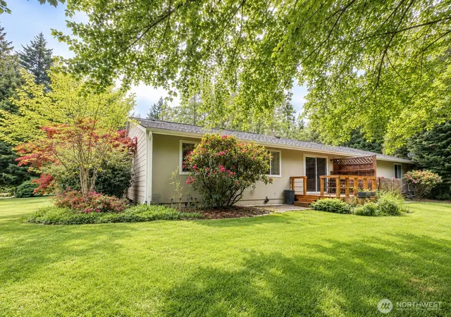 Photo 3 of Townhouse for sale at 7217 87th Avenue Ct #B, Gig Harbor, WA 98335 | MLS# NWM2522422 | Listing updated on 2026-09-24
