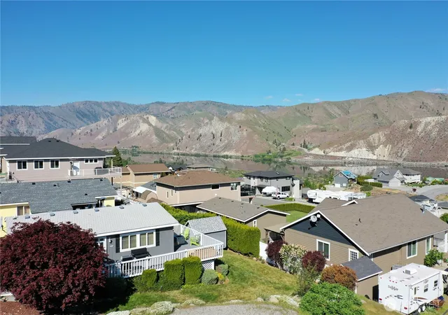 Photo 2 of Land for sale at 445 Entiat Pl, Orondo, WA 98843 | MLS# NWM2522434 | Listing updated on 2026-09-21