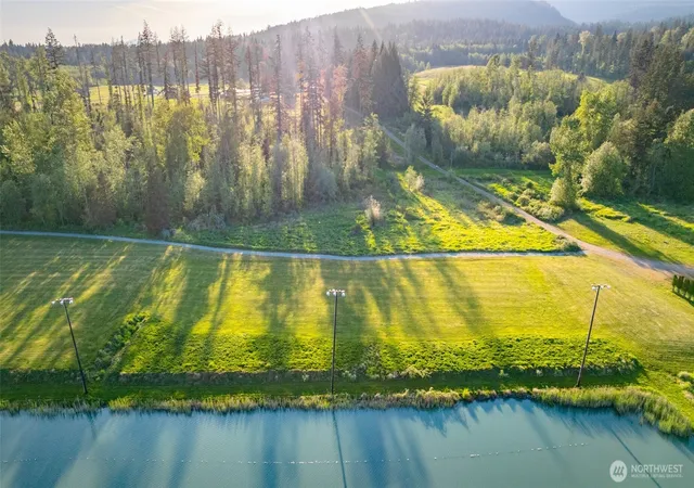 Photo 3 of Sale Pending at 18001 Bow Lake Ln, Bow, WA 98232 | MLS# NWM2522444 | Listing updated on 2026-07-24