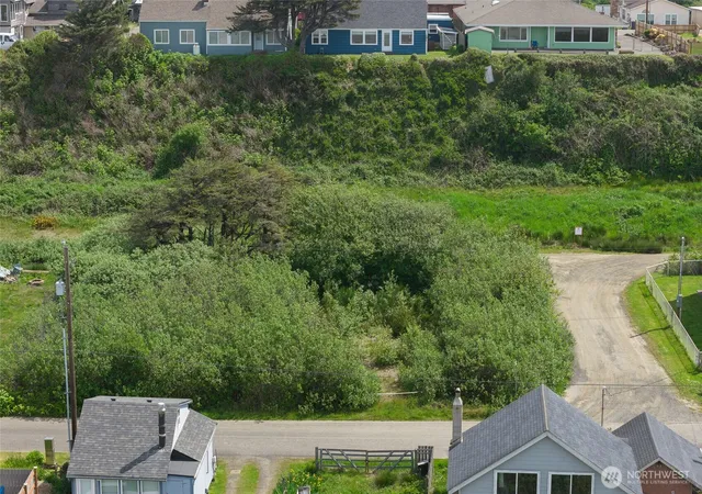 Photo 3 of Sale Pending at 1 Pacific Ave, Pacific Beach, WA 98571 | MLS# NWM2522472 | Listing updated on 2026-09-25