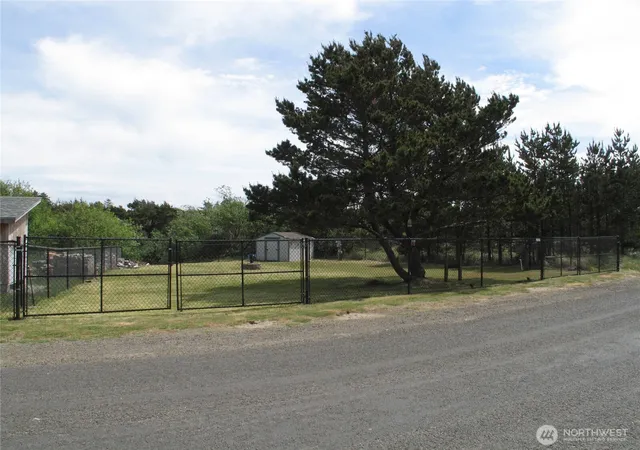 Photo 2 of Land for sale at 33702 G St, Ocean Park, WA 98640 | MLS# NWM2522495 | Listing updated on 2026-09-21