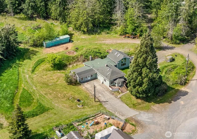 Photo 3 of Sale Pending at 40 Fish Hatchery Rd, Sequim, WA 98382 | MLS# NWM2522514 | Listing updated on 2026-09-26