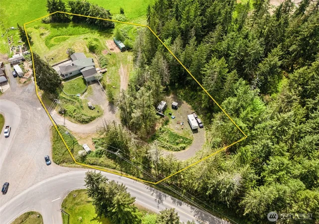 Photo 3 of Sale Pending at 40 Fish Hatchery Rd, Sequim, WA 98382 | MLS# NWM2522514 | Listing updated on 2026-09-26