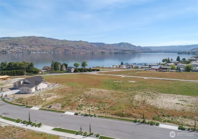 Photo 3 of Land for sale at 115 Loretta Ln, Chelan, WA 98816 | MLS# NWM2522558 | Listing updated on 2026-09-21