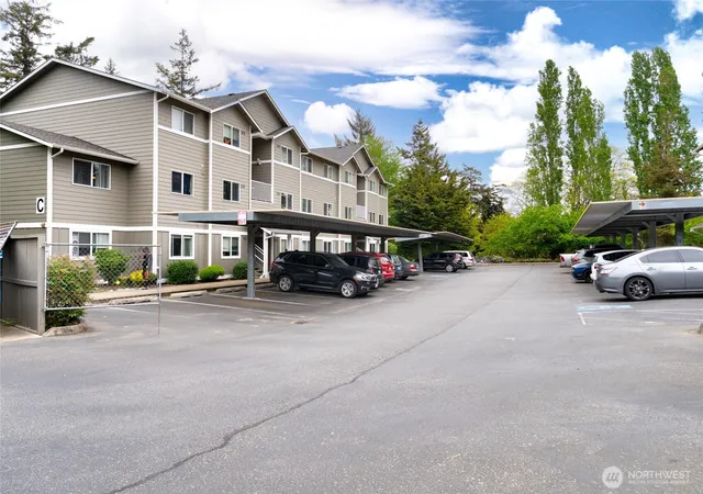 Photo 2 of Condo for sale at 1640 Sw Mulberry Pl #C203, Oak Harbor, WA 98277 | MLS# NWM2522572 | Listing updated on 2026-09-21