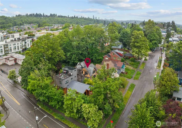 Photo 2 of Single family home for sale at 4563 33rd Avenue S, Seattle, WA 98118 | MLS# NWM2522618 | Listing updated on 2026-09-23