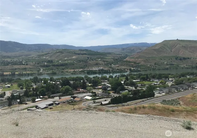 Photo 4 of Land for sale at 0 S Noble Moonburn Ln, East Wenatchee, WA 98802 | MLS# NWM2522633 | Listing updated on 2026-09-21