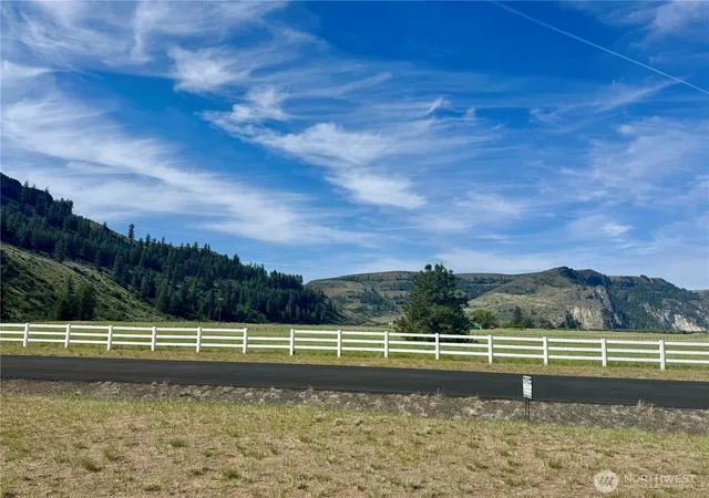 Photo 4 of Land for sale at 44110 Covey Ln N, Wilbur, WA 99185 | MLS# NWM2522864 | Listing updated on 2026-09-21