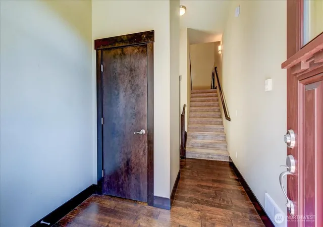 Photo 3 of Townhouse for sale at 4020 NE 3rd Place #B, Renton, WA 98056 | MLS# NWM2522911 | Listing updated on 2026-09-30