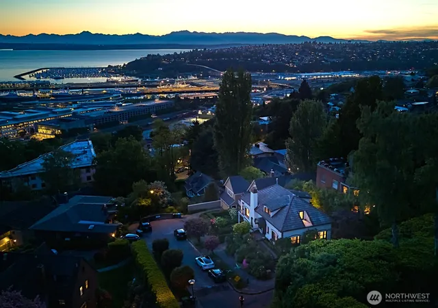 Photo 2 of Single family home for sale at 700 W Prospect St, Seattle, WA 98119 | MLS# NWM2522925 | Listing updated on 2026-09-08