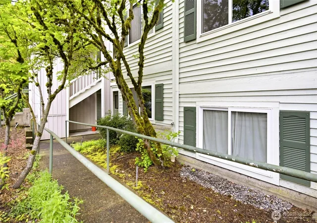 Photo 2 of Condo for sale at 25005 98th Place S #C102, Kent, WA 98030 | MLS# NWM2522943 | Listing updated on 2026-09-21