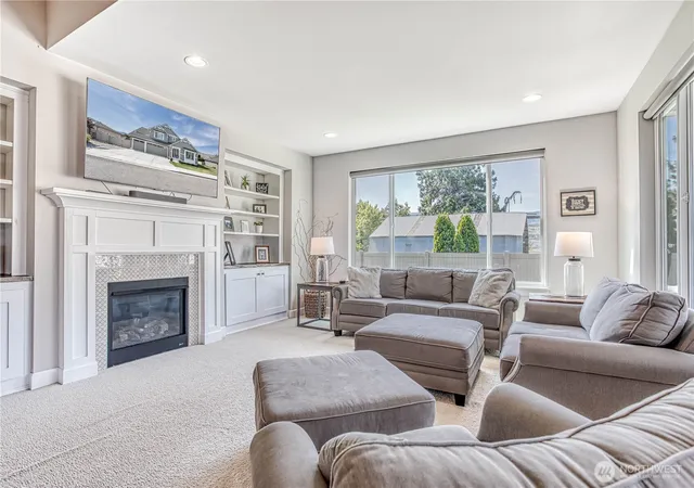 Photo 3 of Single family home for sale at 2028 SE Legacy Pl, East Wenatchee, WA 98802 | MLS# NWM2522946 | Listing updated on 2026-09-21