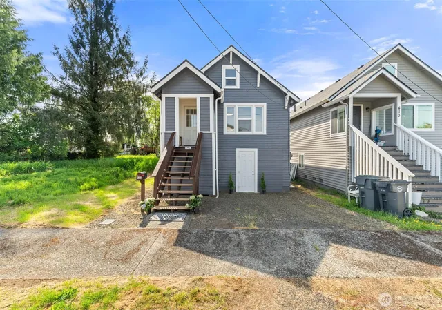 Photo 1 of Sale Pending at 411 11th Street, Hoquiam, WA 98550 | MLS# NWM2523023 | Listing updated on 2026-09-25