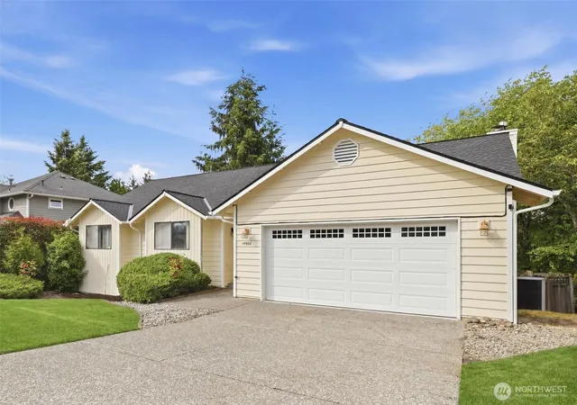 Photo 1 of Single family home for sale at 14006 Se 158th Street, Renton, WA 98058 | MLS# NWM2523033 | Listing updated on 2026-10-15
